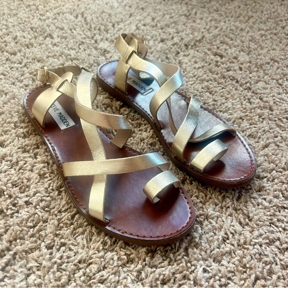 Steve Madden Metallic Gold Strappy Sandals - Picture 1 of 4